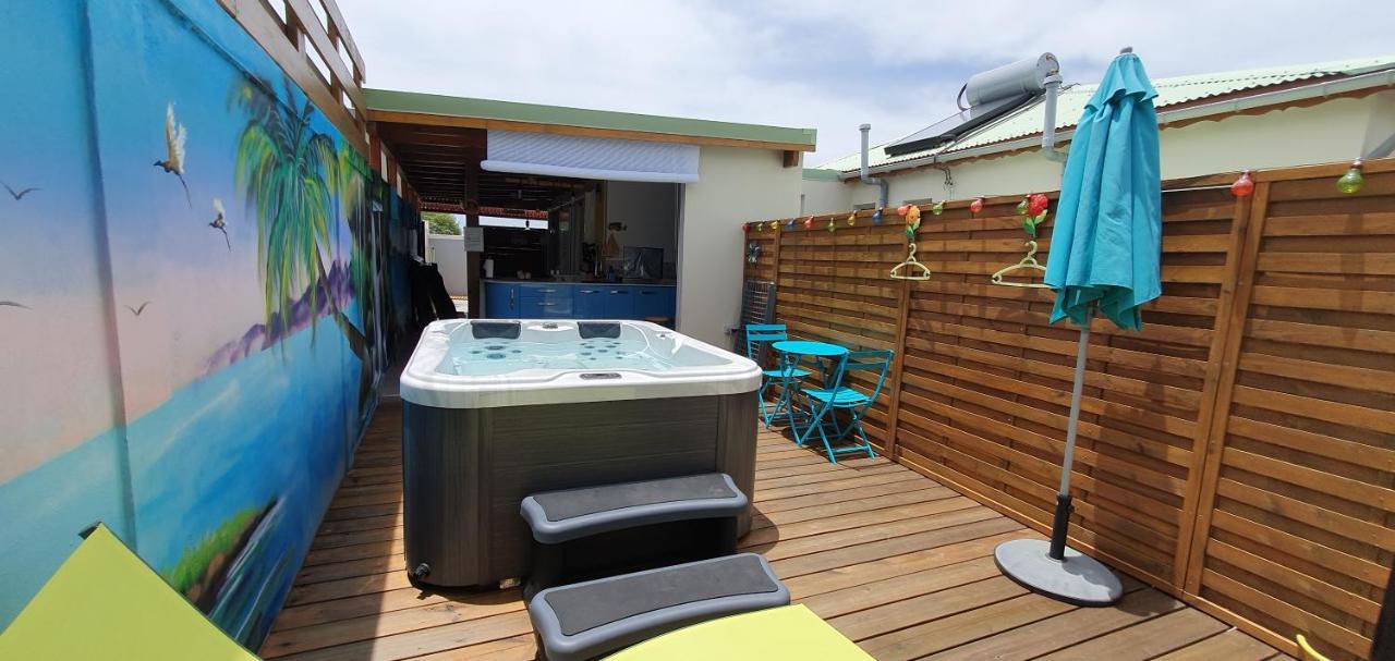 "Chez Claudia "Charmant Logement Avec Jacuzzi Privatif En Toute Intimite Sur Belle Terrasse Exterieure En Bois Et Piscine Courcelles Exterior foto